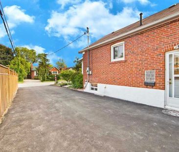 For Lease - 26 Scotswood Road Unit# Upper, Toronto, Ontario - Photo 5