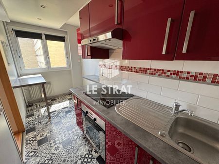 Location Appartement 1 pièce 34m² - Photo 3