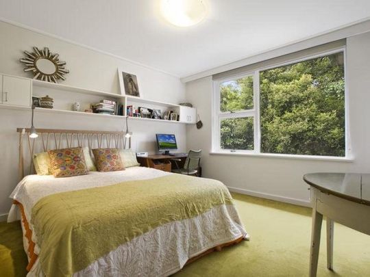 Elegant living in a sought after location - Photo 1