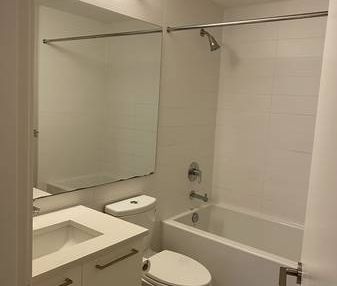 Unfurnished 2 bedroom condo at SFU - Photo 4