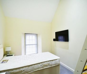 2 bedroom cottage to rent - Photo 1