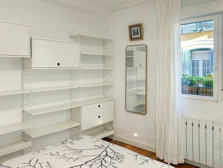 Estudio de alquiler en Universidad - Malasaña - Photo 2