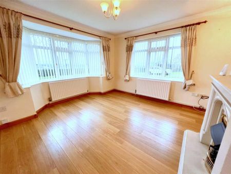 2 bedroom detached bungalow to rent - Photo 3
