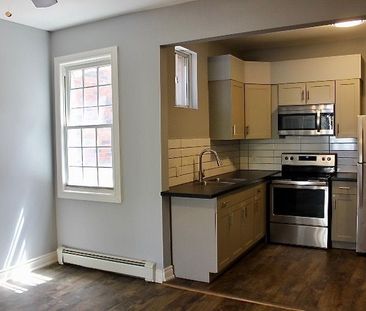 For Lease - 590 MAIN Street Unit# 2, Hamilton, Ontario - Photo 5