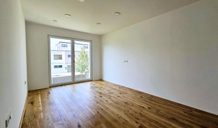 Mietkauf: Exklusive große Doppelhaushälfte auf Eckgrundstück - Modern - Lichtdurchflutet - Photo 3