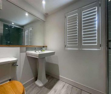 Elmside, Exeter, EX4 - Photo 3