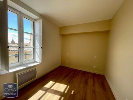 Appartement à louer 4 pièces 72.4m² - Photo 2