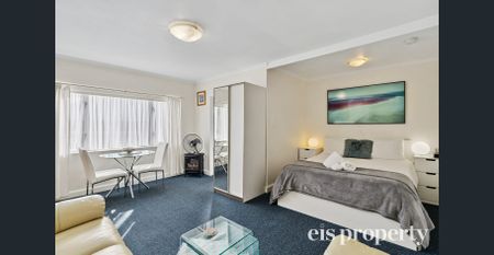 Light-Filled, Fully Furnished/Equipped Studio In Prime North Hobart Location - Photo 3