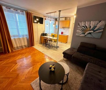 Ploiesti, zona ultracentrala, apartament 2 camere. - Fotografie 1