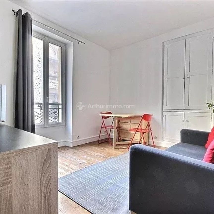 Location Appartement 2 pièces 23 m2 à Paris 18 - Photo 1