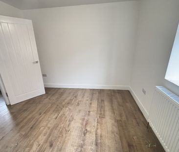 Lawford Road - Photo 3