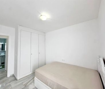 Apartamento de alquiler en Calle Sagitario, 1, Parque de la Paloma - Photo 6