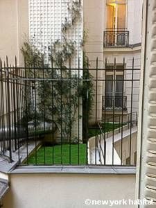 Logement à Paris, Location meublée - Studio T1 - Champs Élysées (PA-2819) - Photo 1