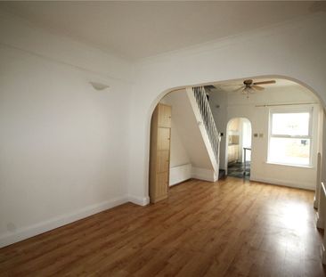 2 bedroom house to rent - Photo 3