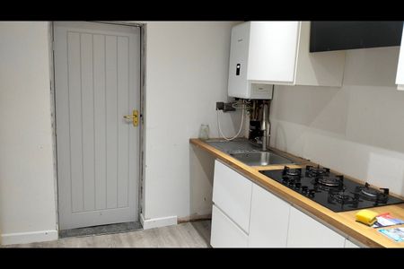 Studio Flat, Ha, CR7 - Photo 5