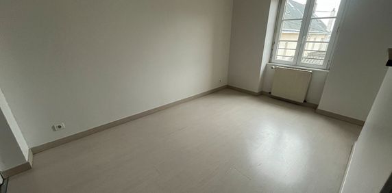 Location appartement 2 pièces, 68.00m², Cholet - Photo 2