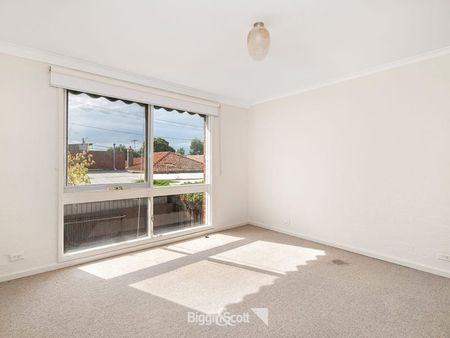 19 Canterbury Street, Richmond VIC 3121 - House For Rent | Domain - Photo 2