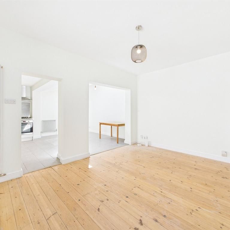 2 bedroom semi-detached house to rent - Photo 1