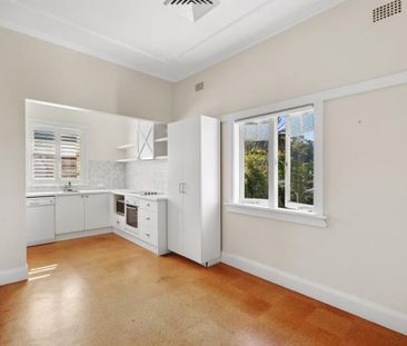 2/236 Raglan Street Mosman NSW 2088 - Photo 4