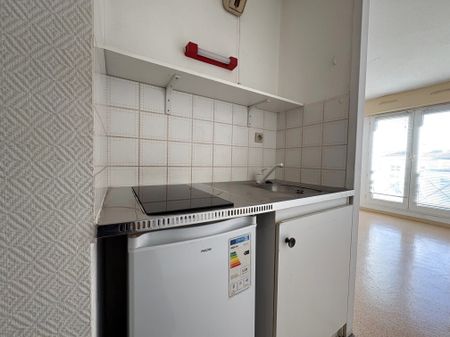 Location Appartement 1 pièce 18m² BORDEAUX 33000 - Photo 2
