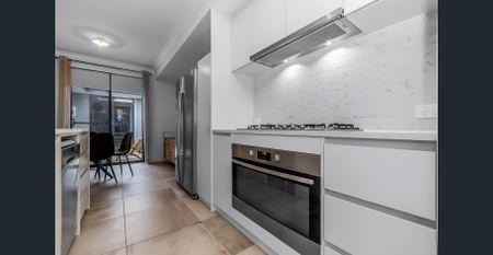 PEACEFUL PARK VIEWS WITH EVERYDAY CONVENIENCE - Photo 4