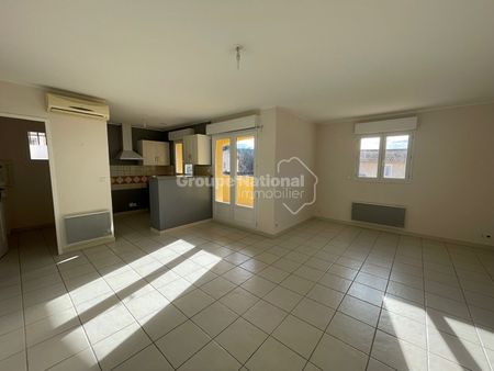 Location Appartement 3 pièces 60m² - Photo 3