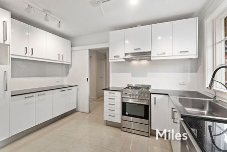 2/35 Devonshire Road, Watsonia - Photo 3