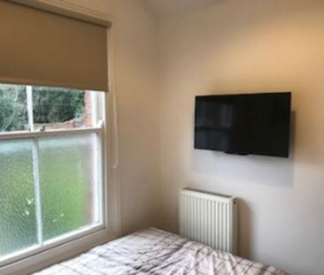 Barras Lane, Coventry - - Photo 6