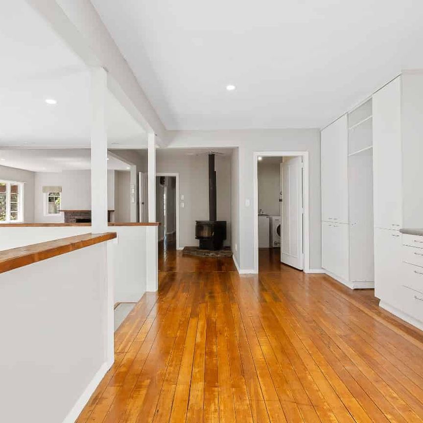 4 bedroom home in Fendalton - Photo 1