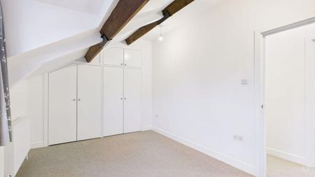 2 bedroom semi-detached house to rent - Photo 5