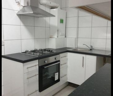 1 bedroom in a flat share to rent - Photo 1