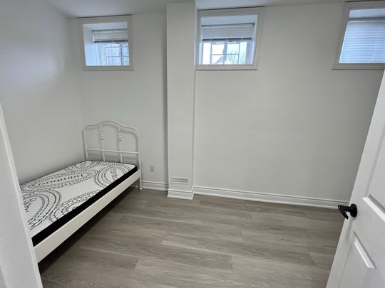 For Lease - 68 Green Meadows Circle Unit# Bsmt, Toronto, Ontario - Photo 1