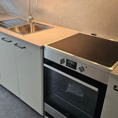 Appartement te huur - Photo 1