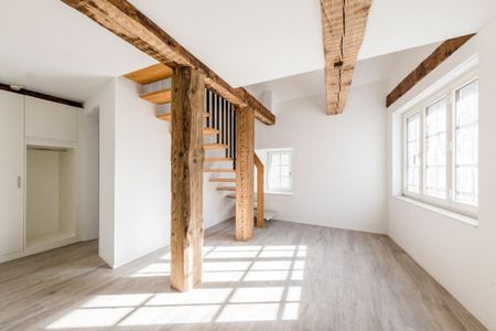 Unique 3.5-room duplex apartment in the heart of the old town - Photo 2