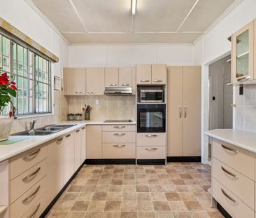 Comfort, Convenience & Community - Photo 6