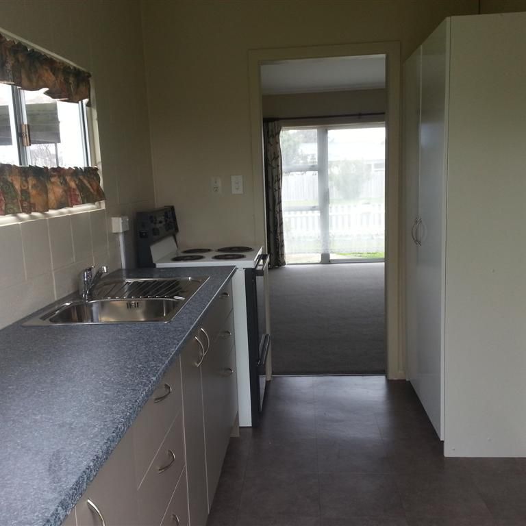 Walk To All Amenities - Mt Maunganui - Photo 1