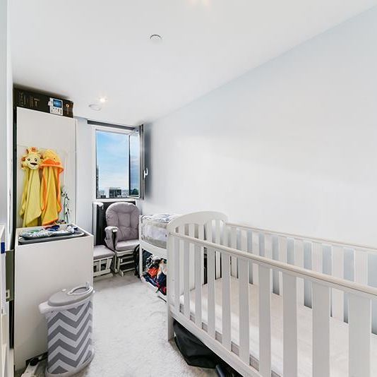 3 bedroom flat to rent - Photo 1
