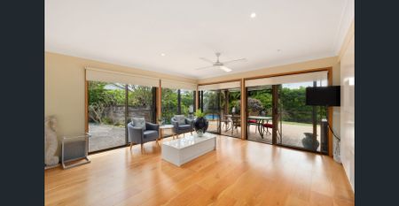Spacious Family Oasis with Pool – Moments to Mona Vale Village - 6 month lease - Photo 4