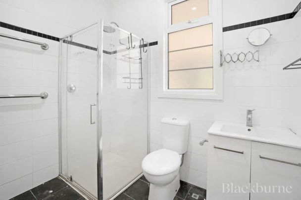 “CHARMING FAMILY HOME” - Photo 1