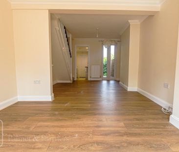 2 bedroom terraced house to rent - Photo 1