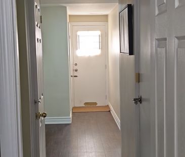 For Lease - 17 Linwood Avenue Unit# Main, Toronto, Ontario - Photo 6