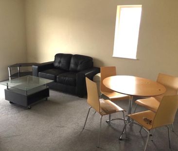 2 bedroom apartment to rent - Photo 4