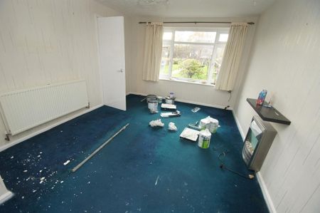 3 bedroom terraced house to rent - Photo 2