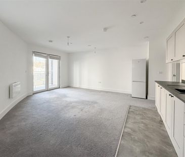 Martin Court, Hastings, TN34 1DY - Photo 4