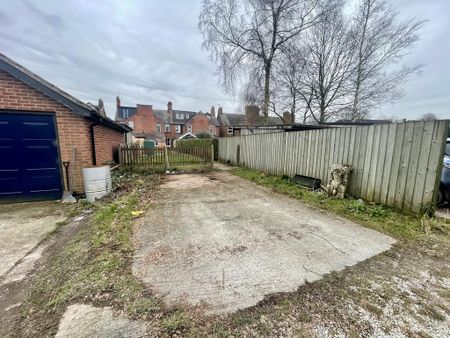 3 bedroom terraced house to rent - Photo 5