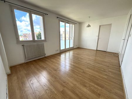 Appartement T1 VILLEURBANNE à louer - Photo 2
