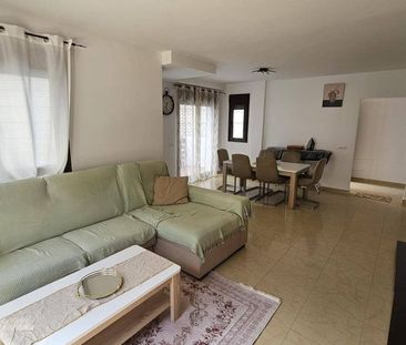 Luxury 5 room Detached House for rent in Benidorm, Valencia - Photo 1