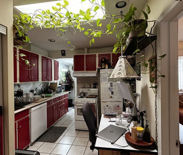 For Lease - 70 Twenty Fourth Street, Toronto, Ontario - Photo 5