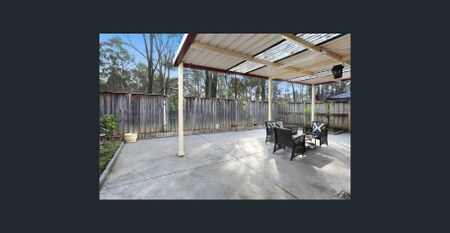 Prime Location with Extra Space - Photo 3