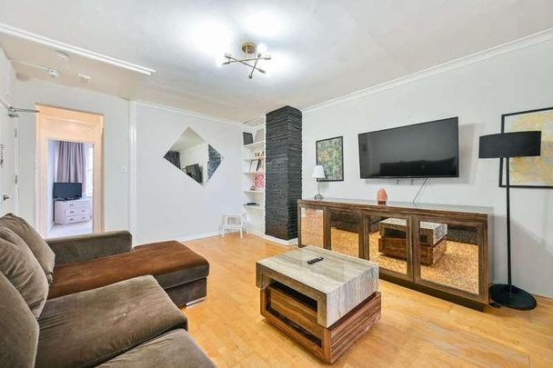 Linden Gardens, Notting Hill Gate, W2 - Photo 1